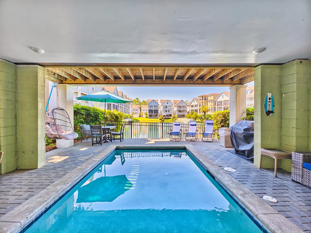 Wander Folly Field Serenity