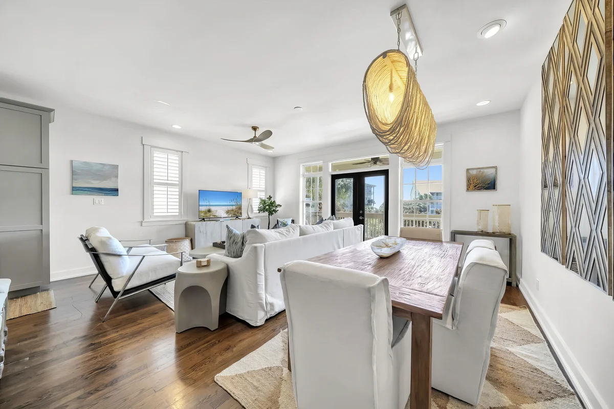 Wander Seacrest Pines