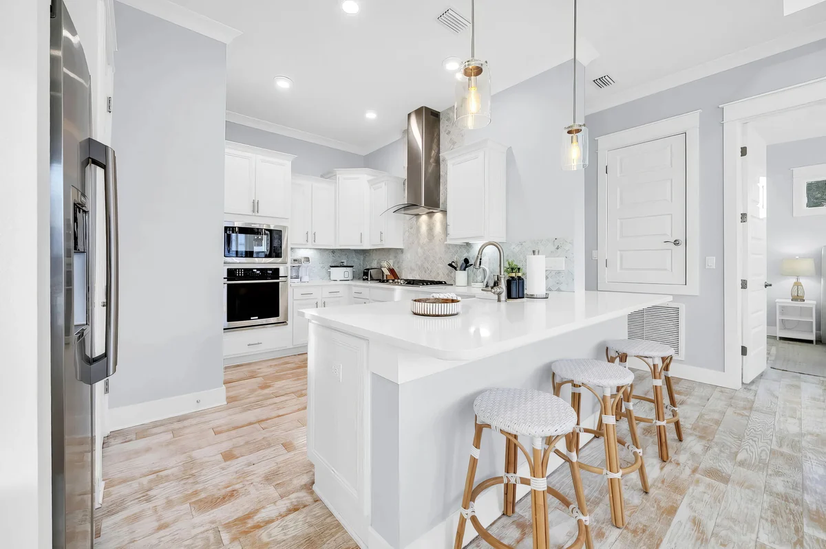 Wander Inlet Beach Haze