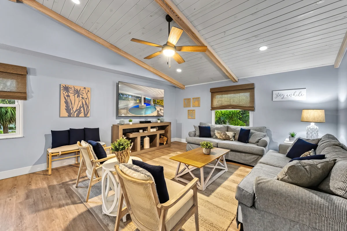 Wander Sarasota Bay Retreat #3