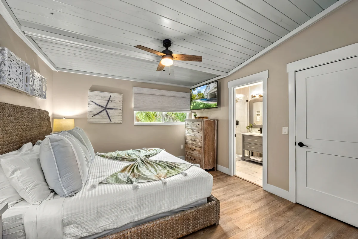 Wander Sarasota Bay Retreat #27