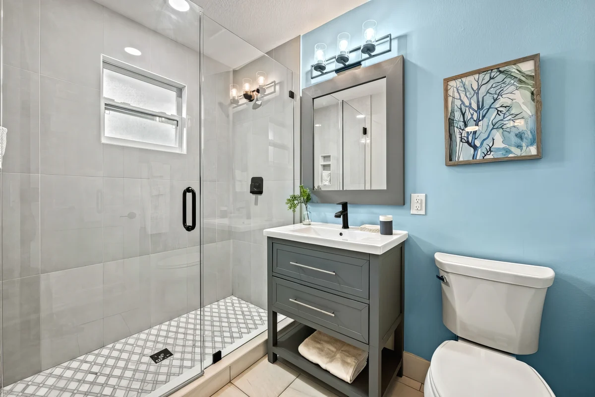 Wander Sarasota Bay Retreat