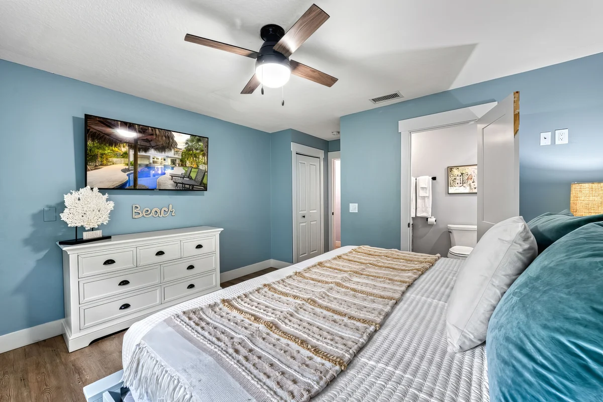 Wander Sarasota Bay Retreat #28