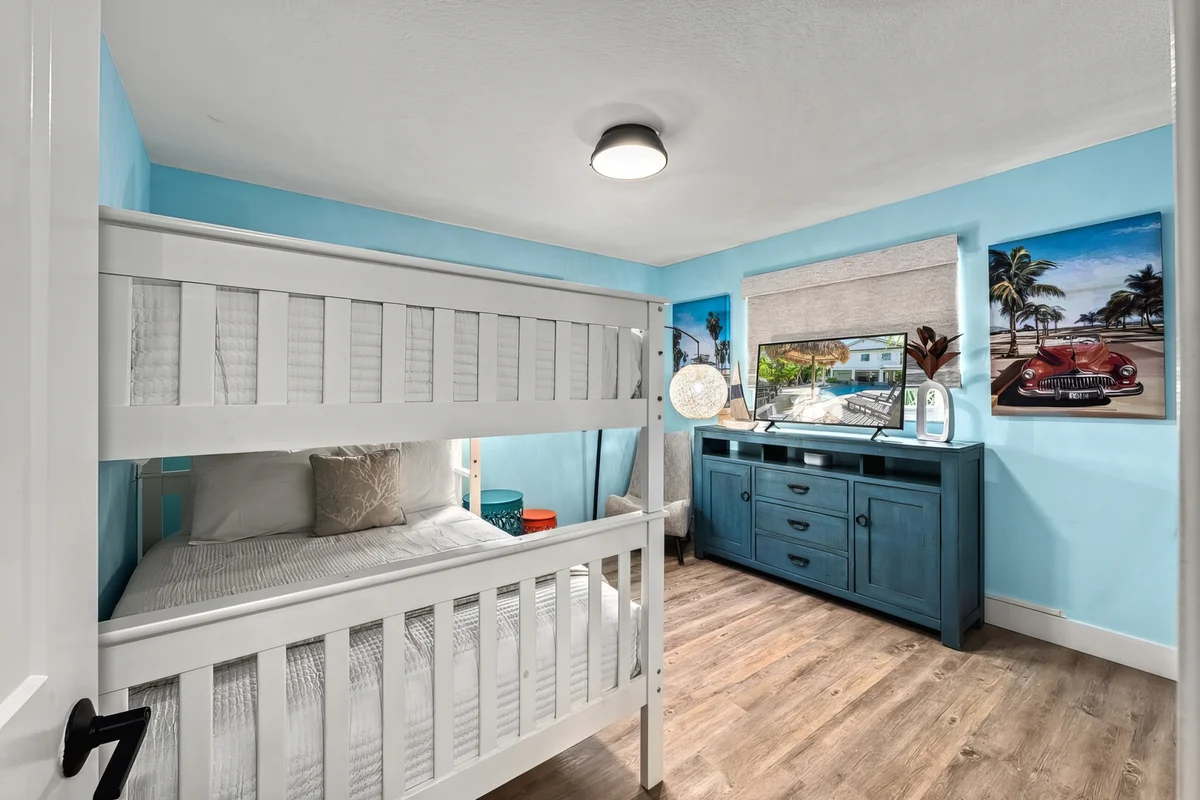 Wander Sarasota Bay Retreat #30