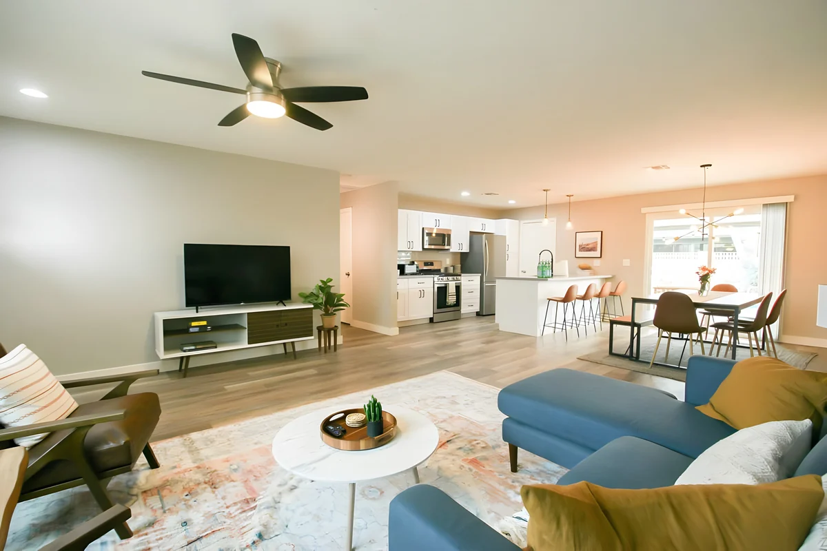 Wander Scottsdale Bloom