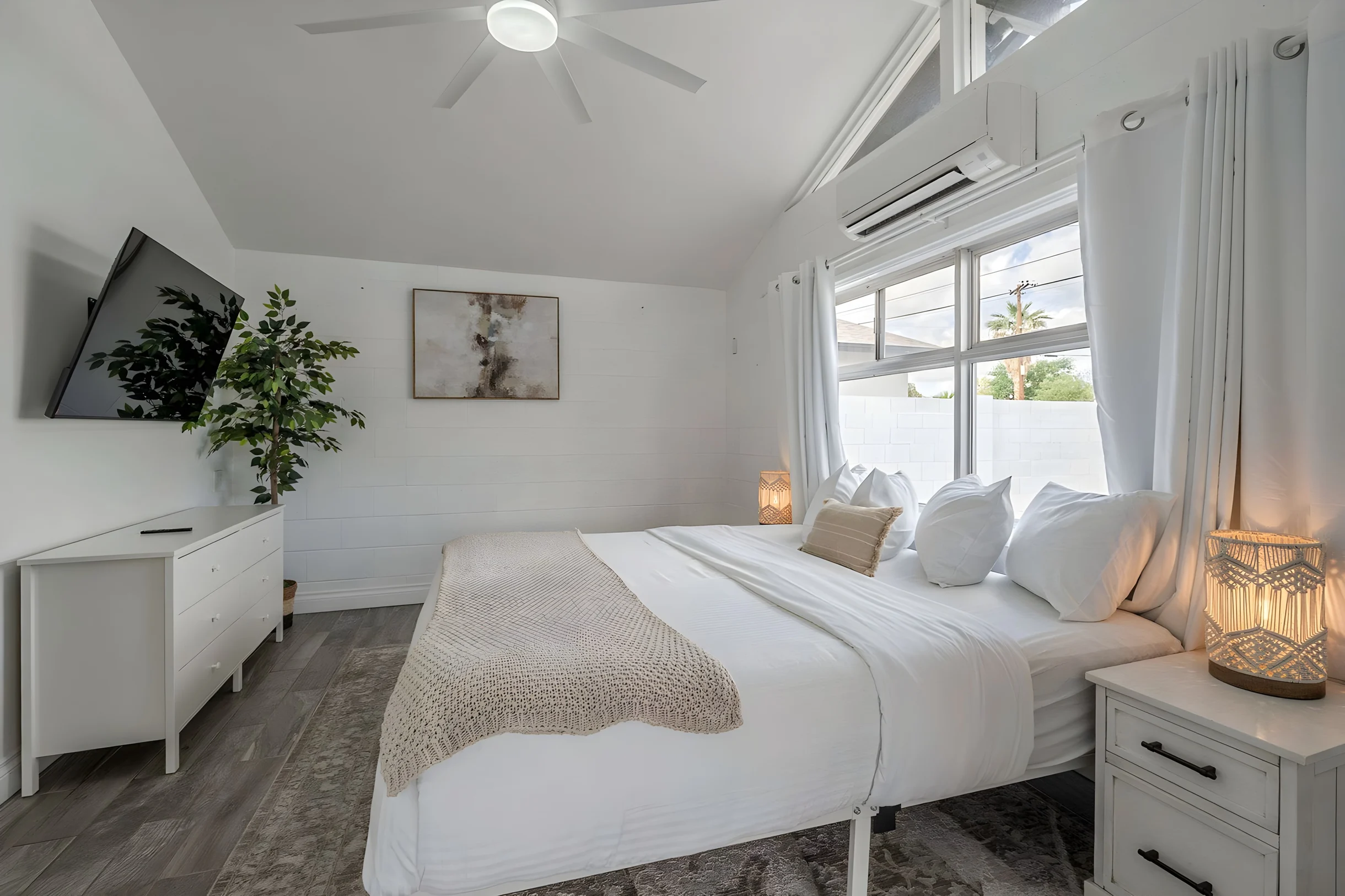 Wander Scottsdale Cypress #42