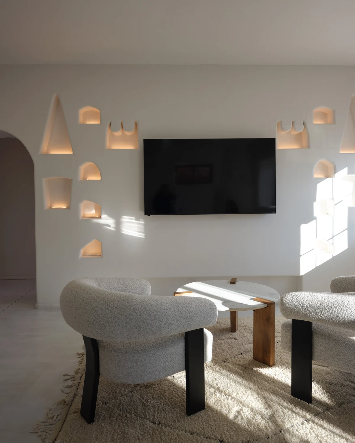 The Nicho House: Ultra-Modern Adobe - Near Plaza