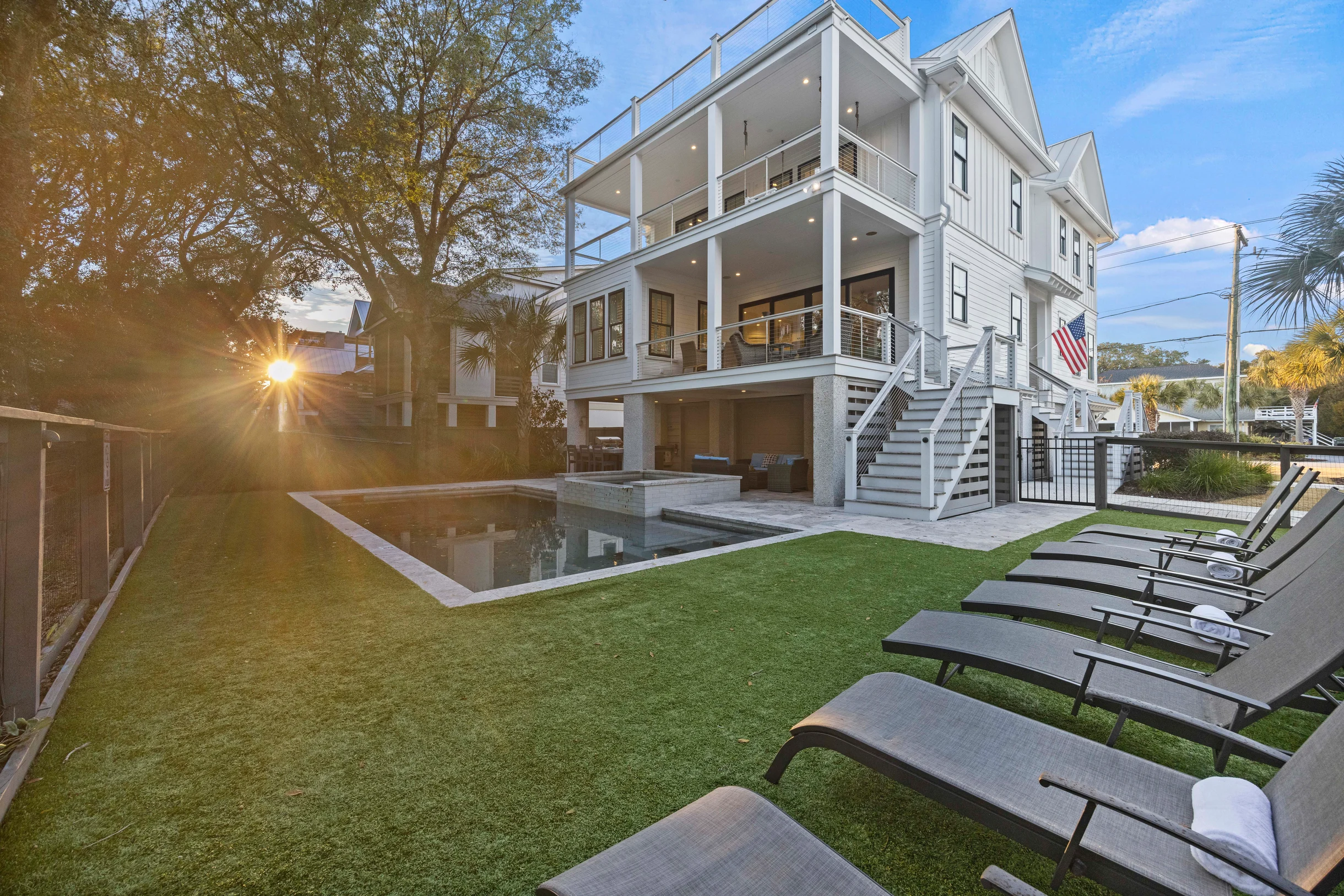 AV3-39: 3 39th Avenue #69