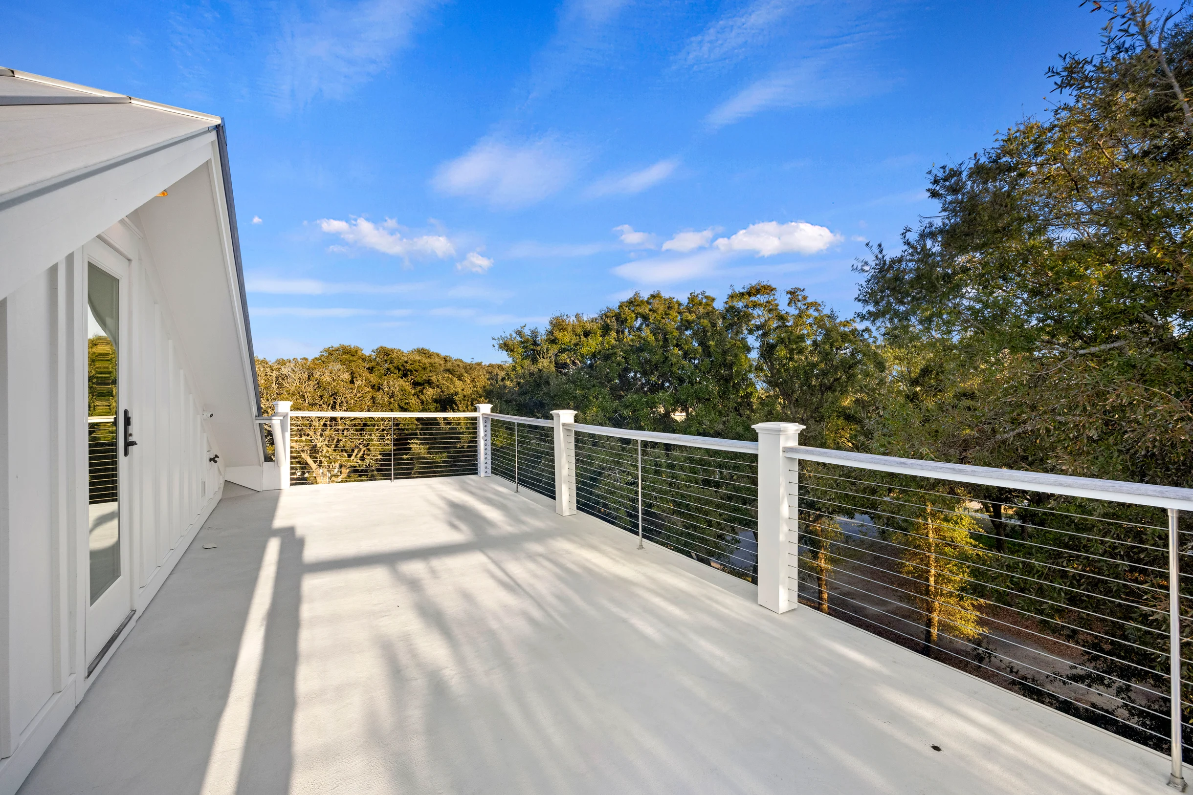 AV3-39: 3 39th Avenue #95