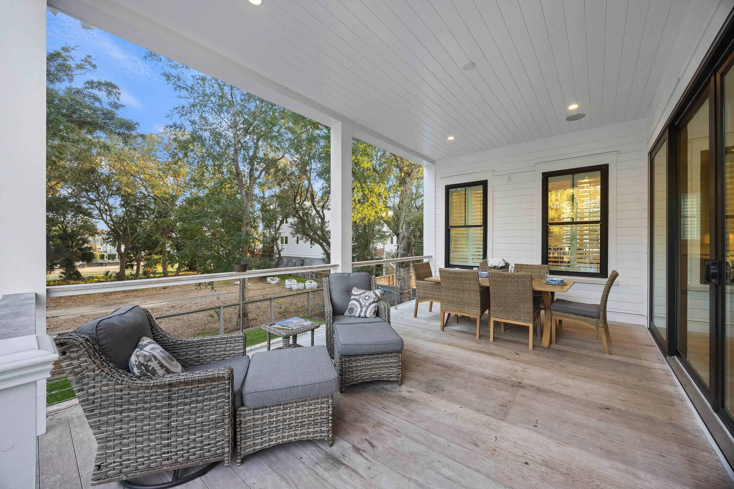 AV3-39: 3 39th Avenue #90