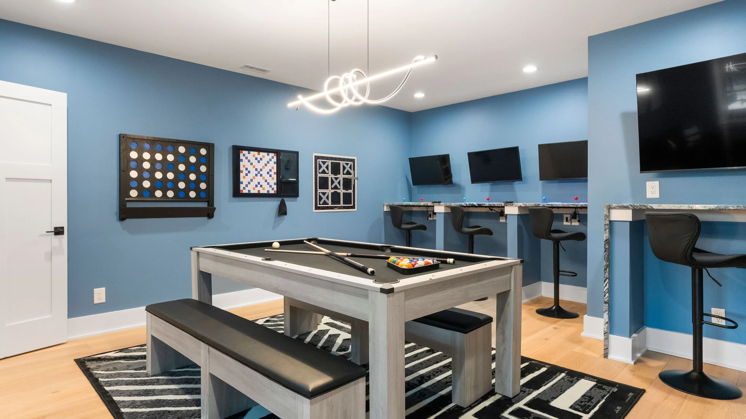 Wander Lake Norman Modern #136