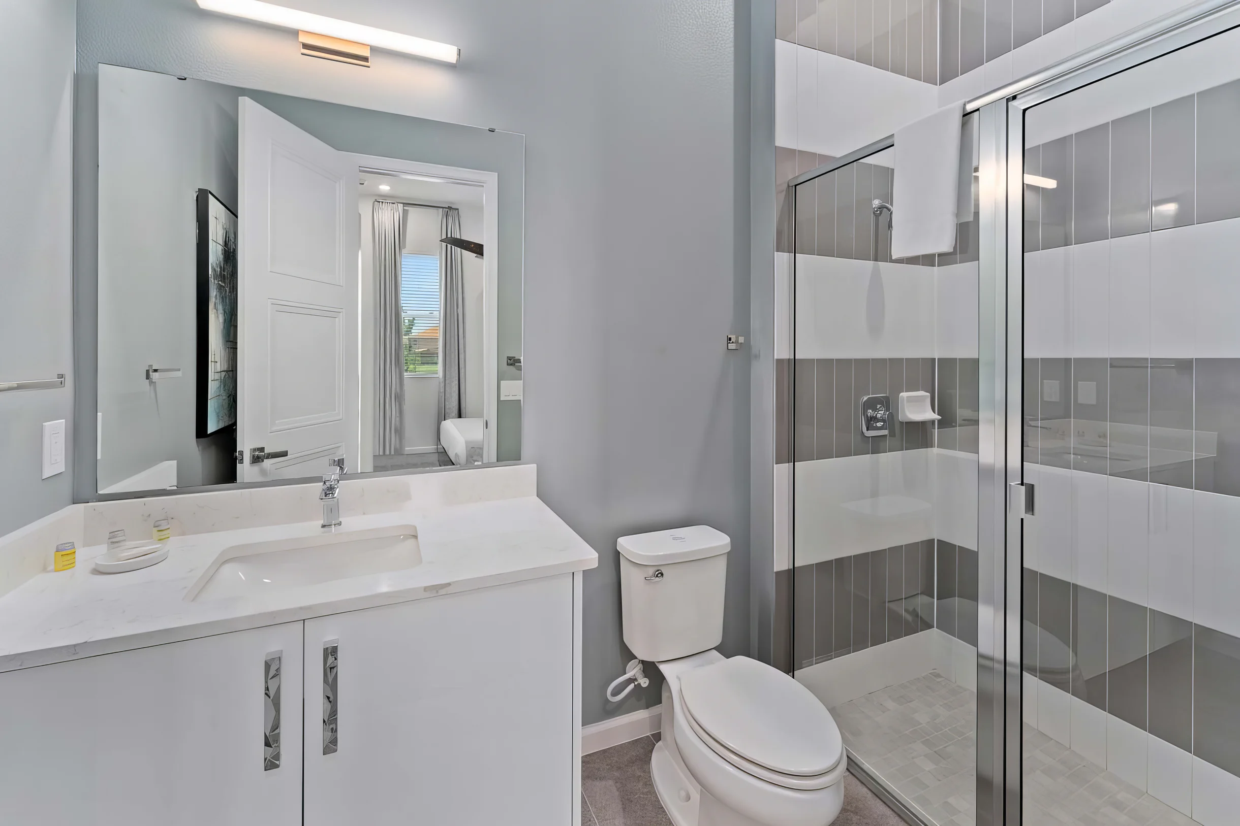 Wander Davenport Oak Blossom #30