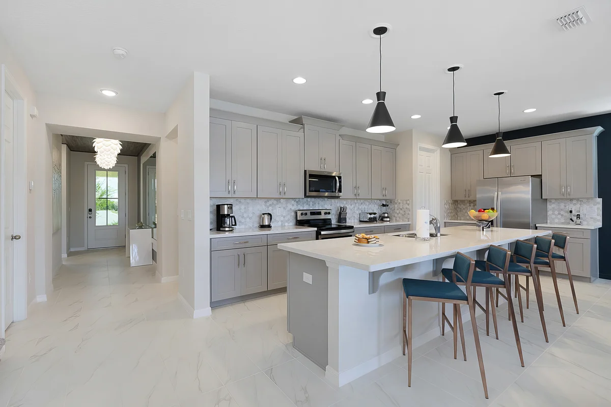 Kitchen image 1