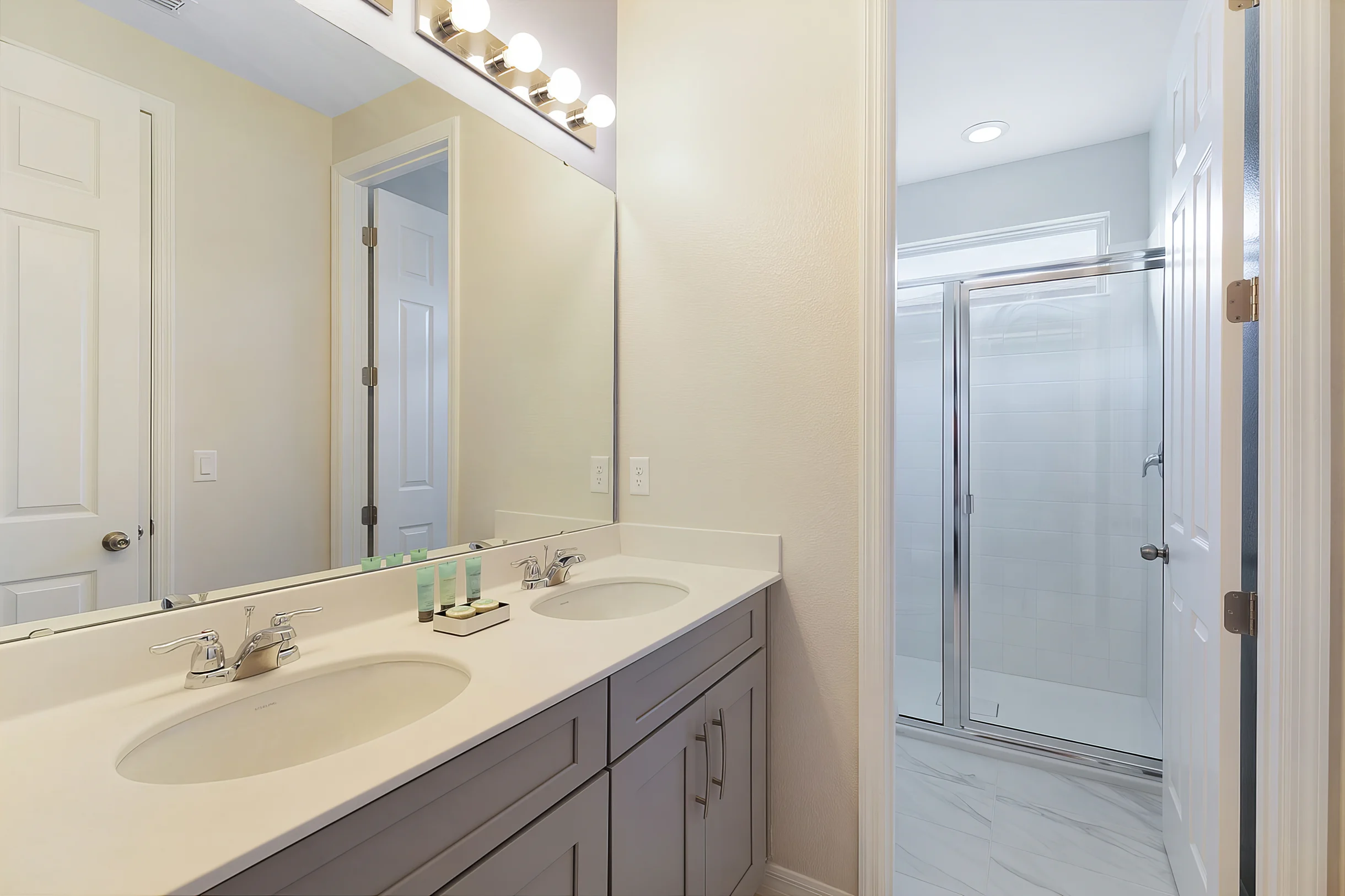 Wander Kissimmee Sky #20