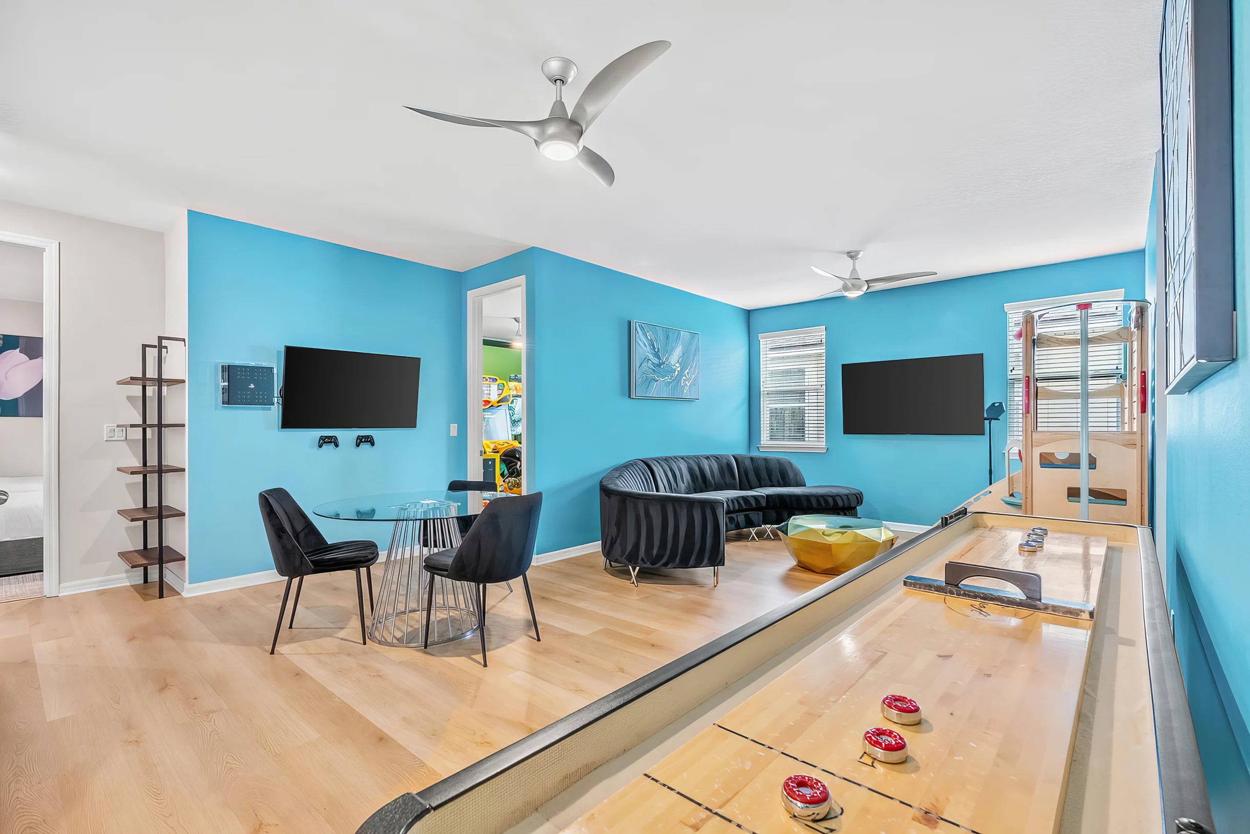 Wander Kissimmee Palm Glow #37