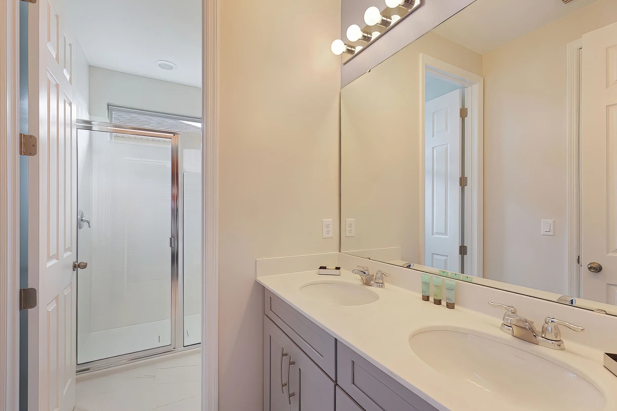 1588NP - 8 Bed - Majestic Mansion - SR022V #19