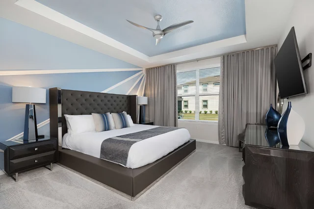 Bedroom 1 image 1