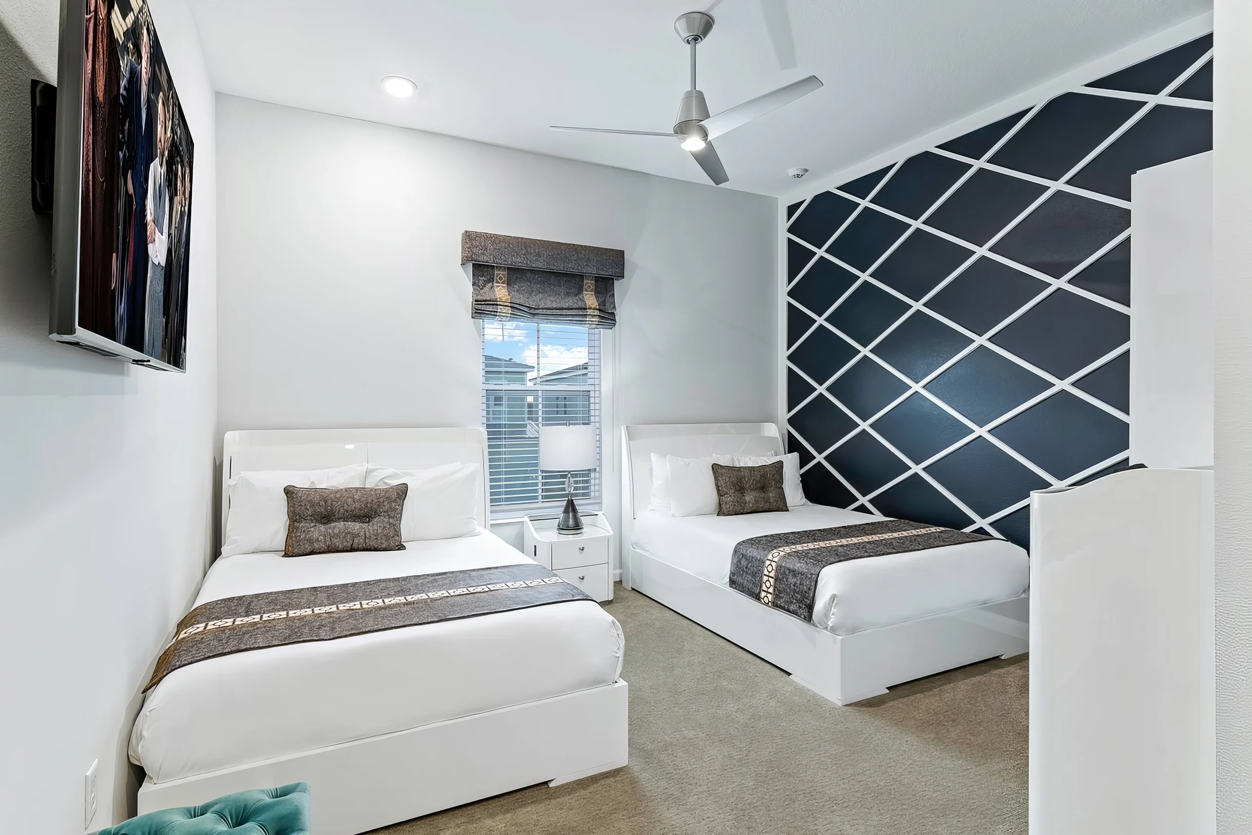 Wander Davenport Lotus #16