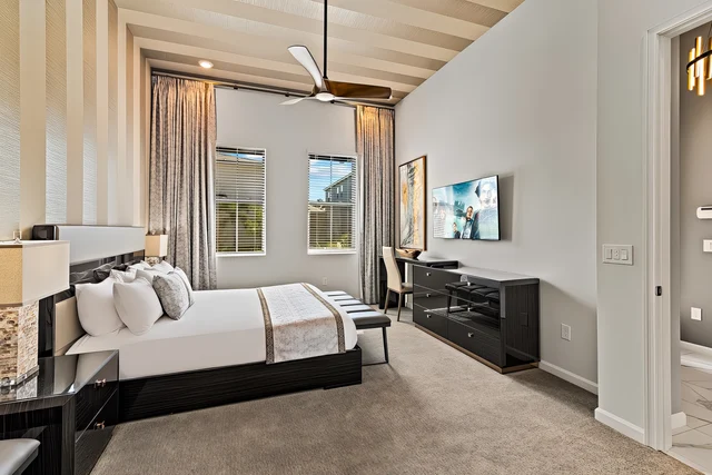 Bedroom 1 image 1