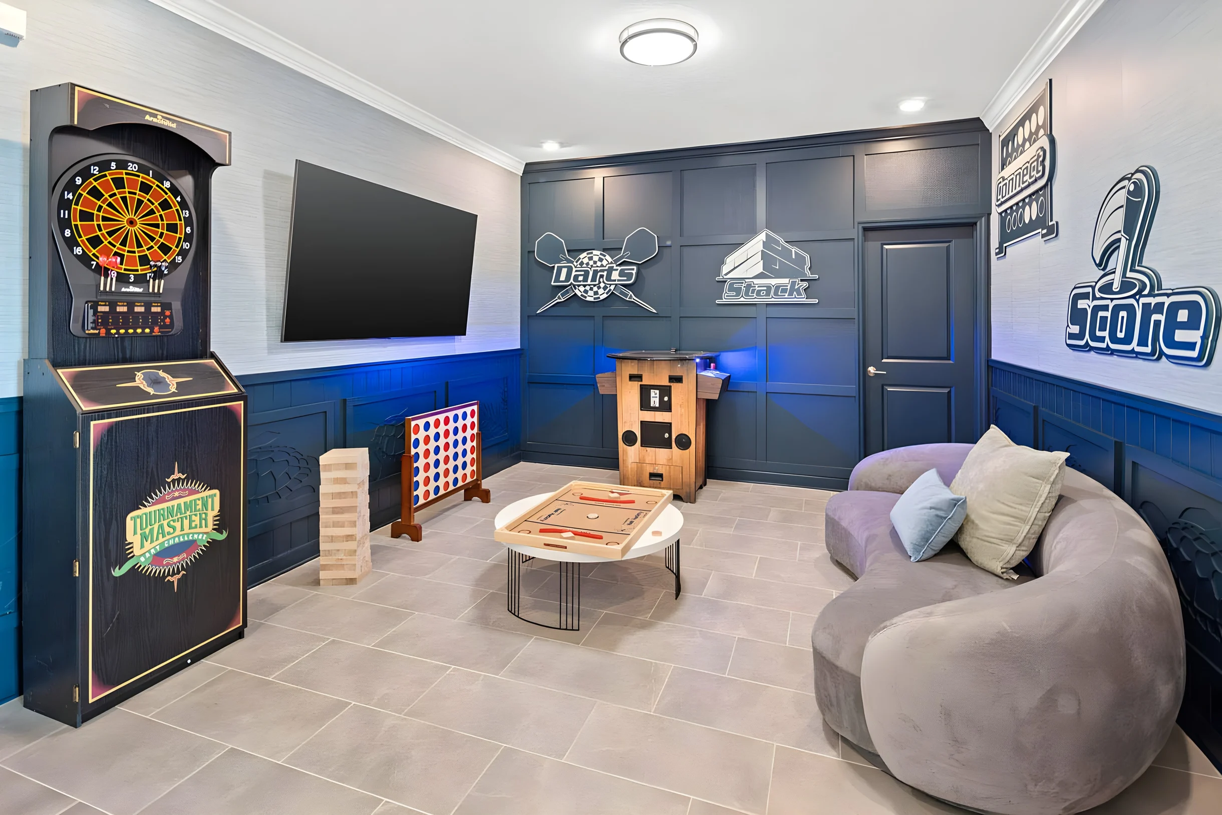HI320SD: 8 bed, Fashion, Nasa, Gameroom #47