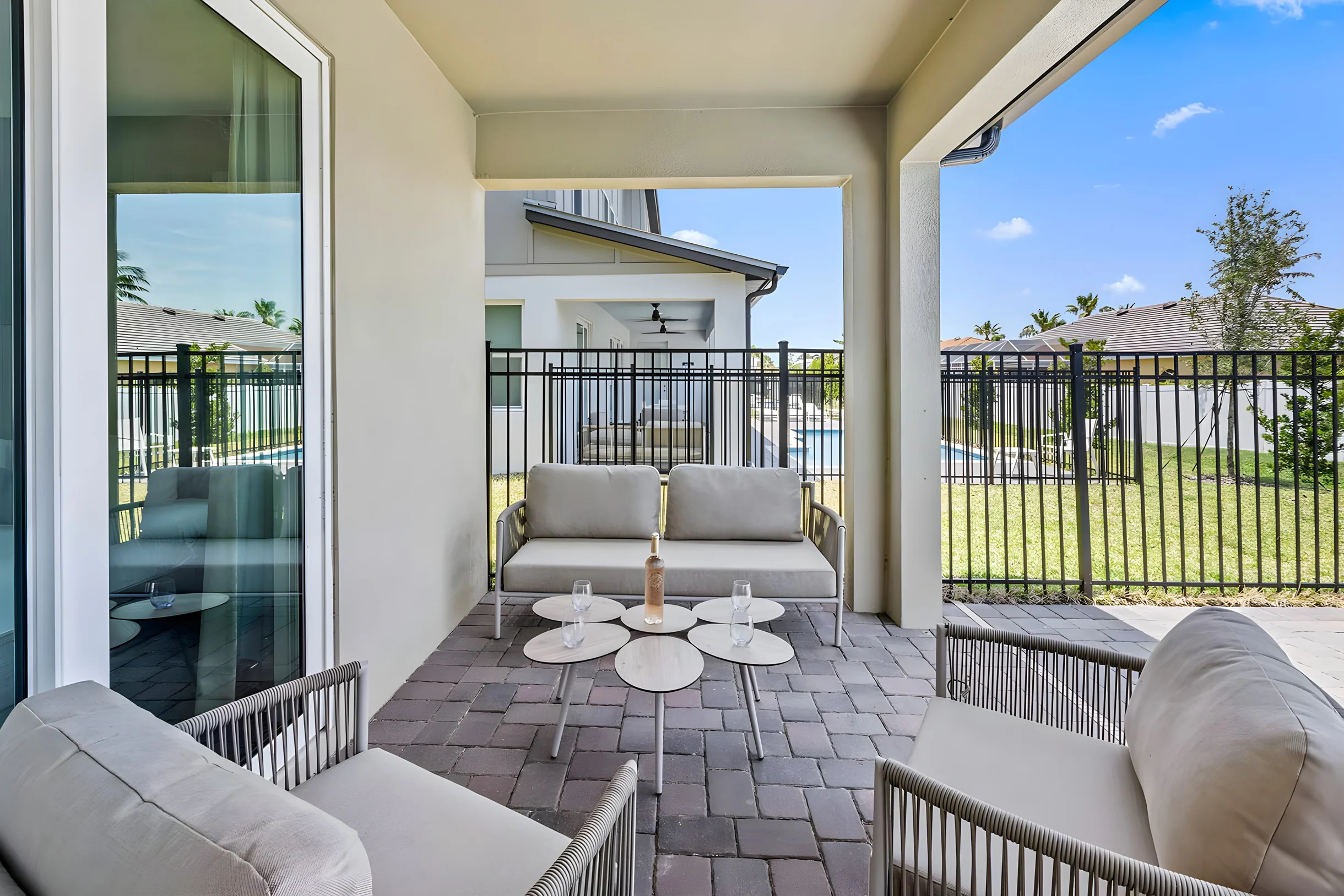 HI335SD: 6 bed, Pirate, Karaoke #41