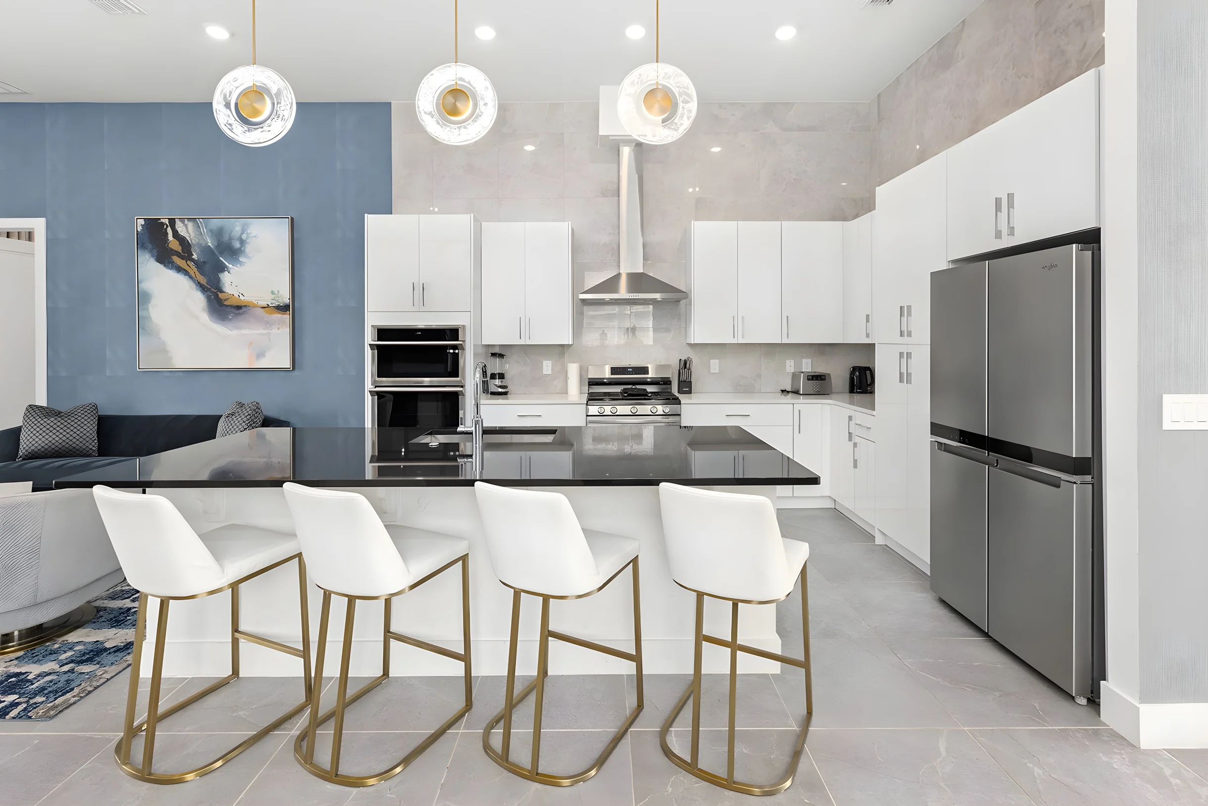 Wander Davenport Charm #22