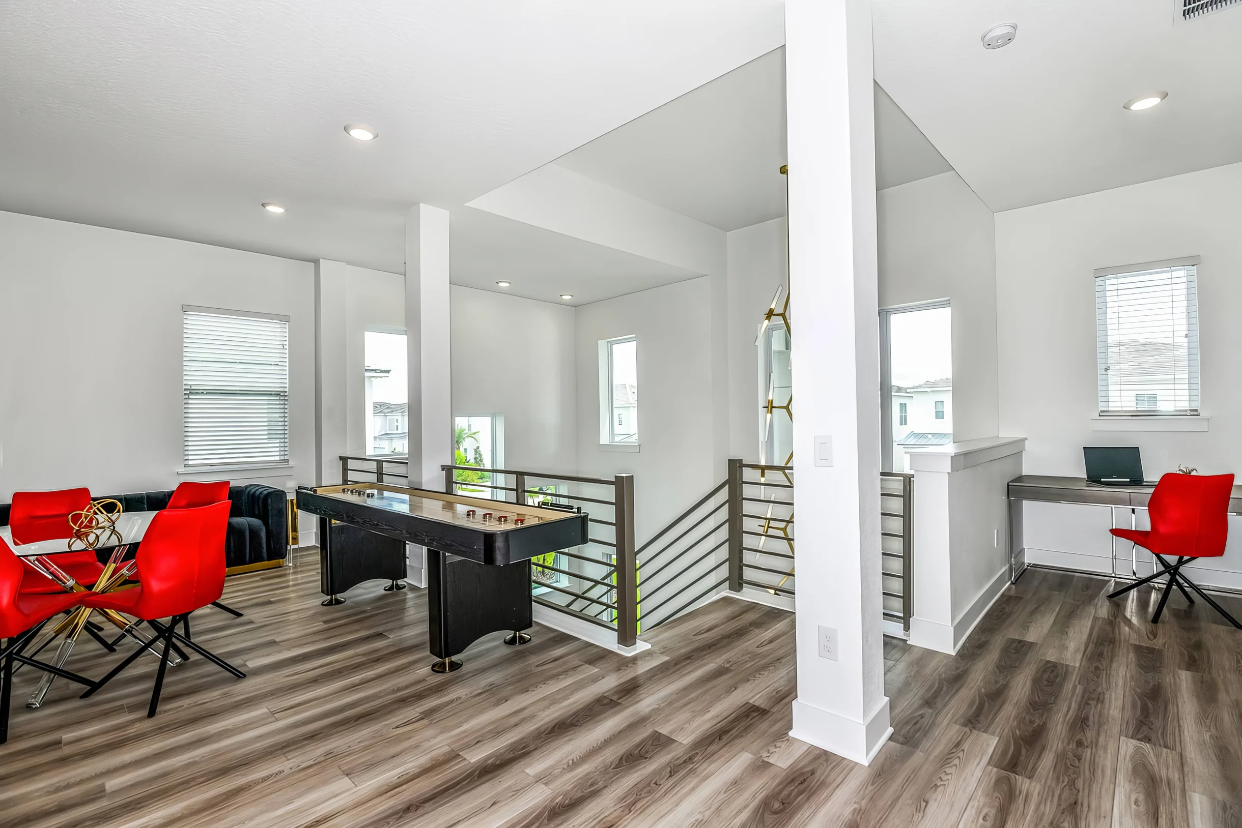 Wander Davenport Arbor #26