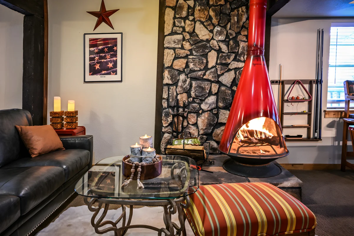 Rocky Top - E1 property photo 3