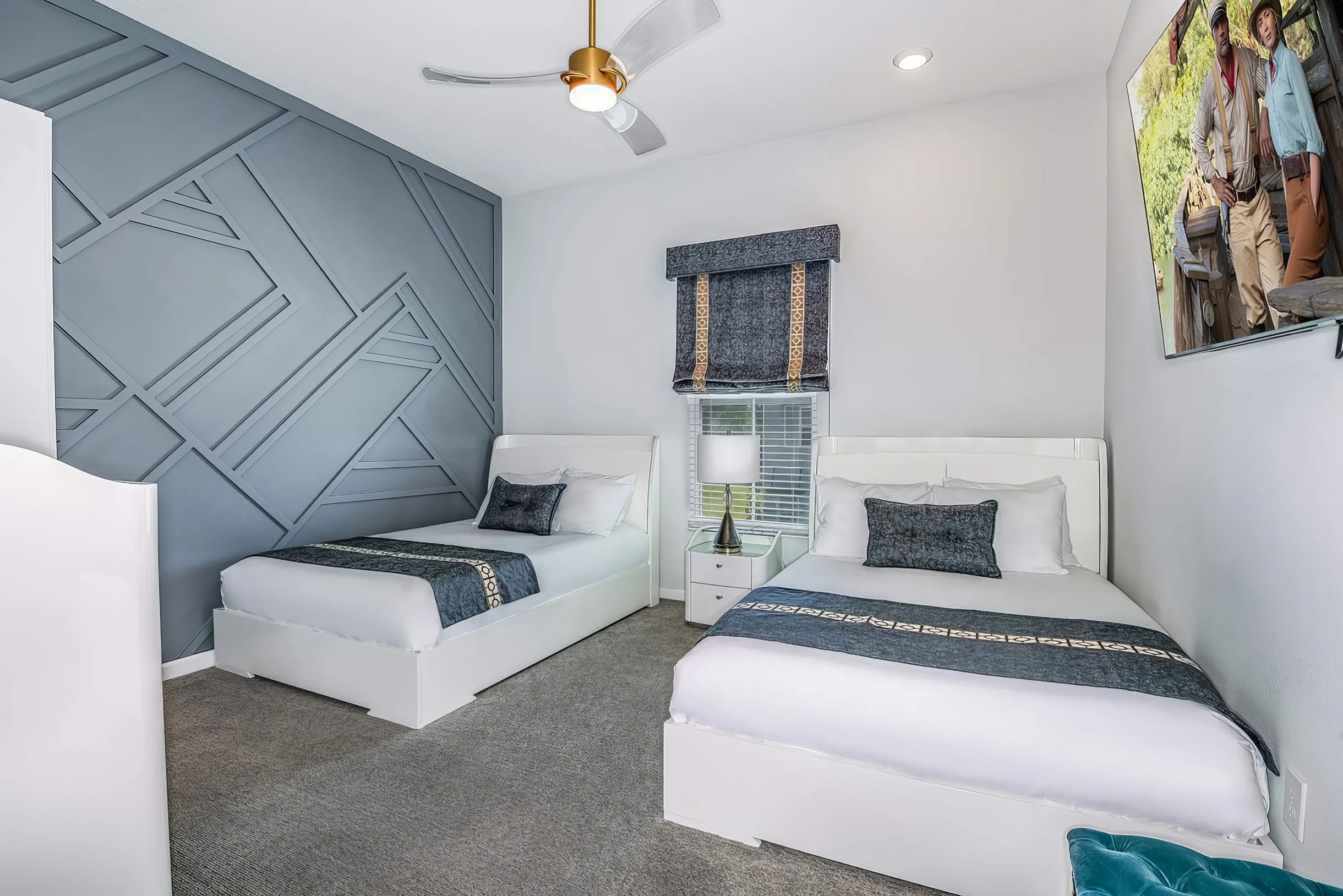 1731OB - 11 Bed - Fantasy Heights - ST080 #21