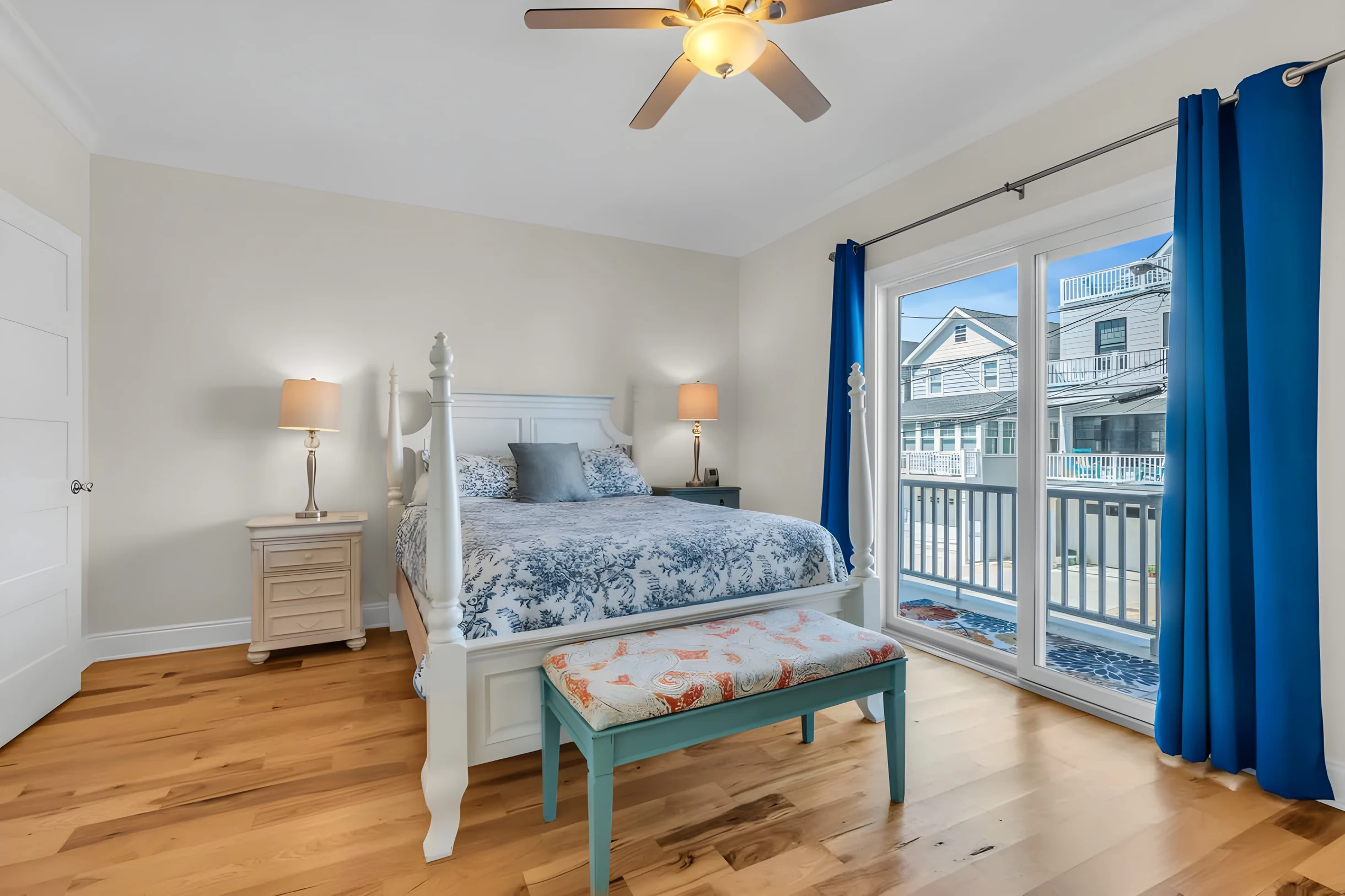 Apartment in Sea Bright property photo 3