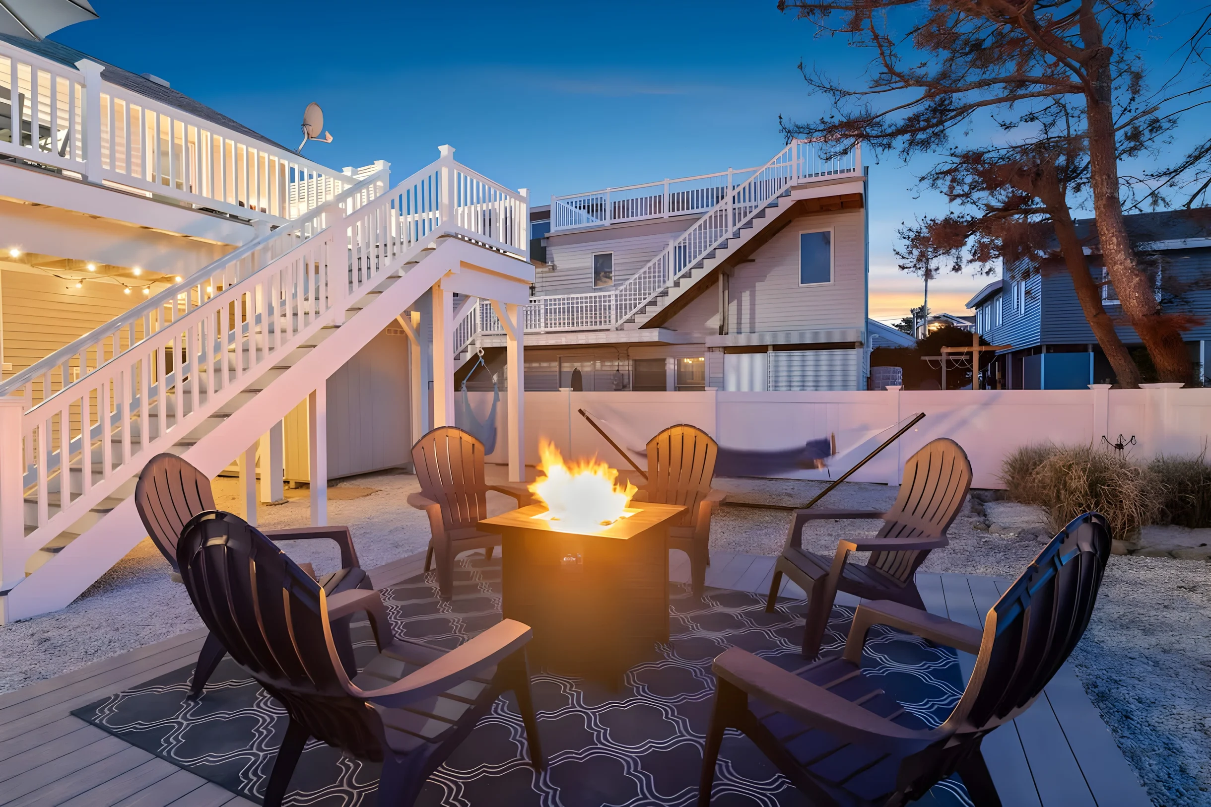 Home in Surf City property photo 2