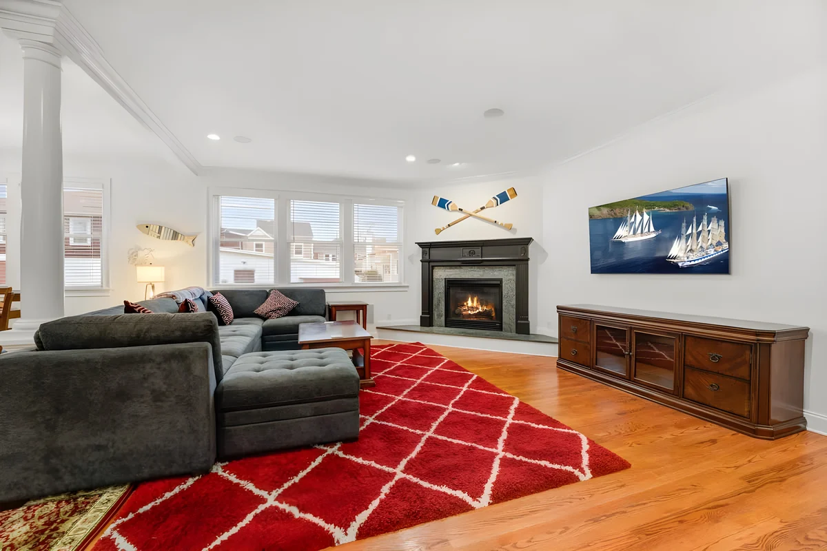 Home in Belmar property photo 2