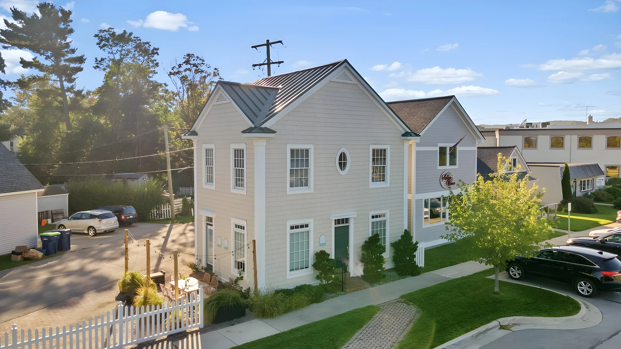 Apartment in Traverse City property photo 1