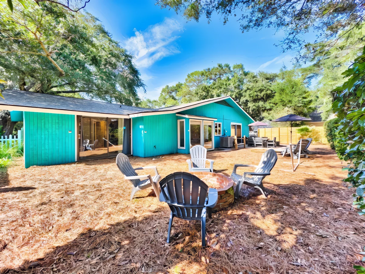 Wander Folly Field Golden #2