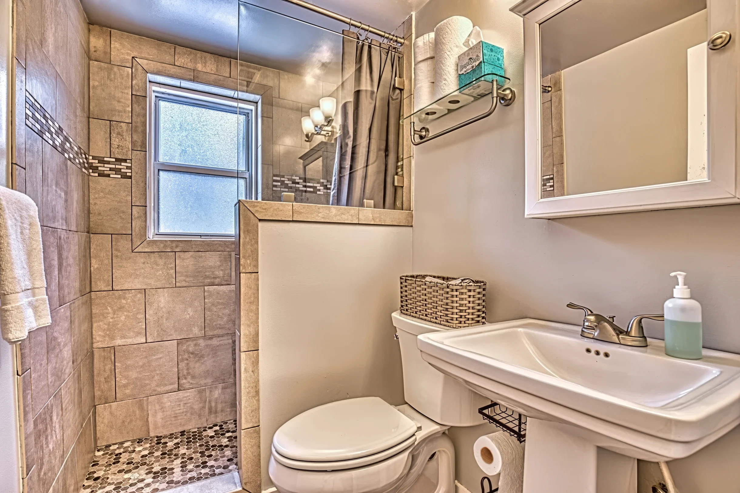 Wander Bradley Beach Retreat #18