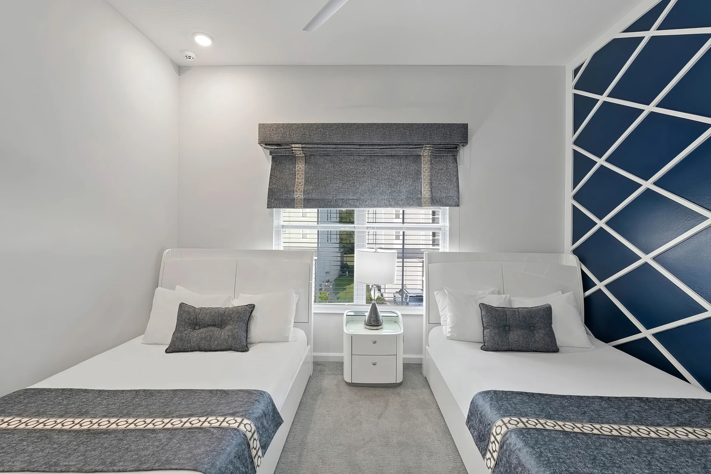 Wander Davenport Eden #27