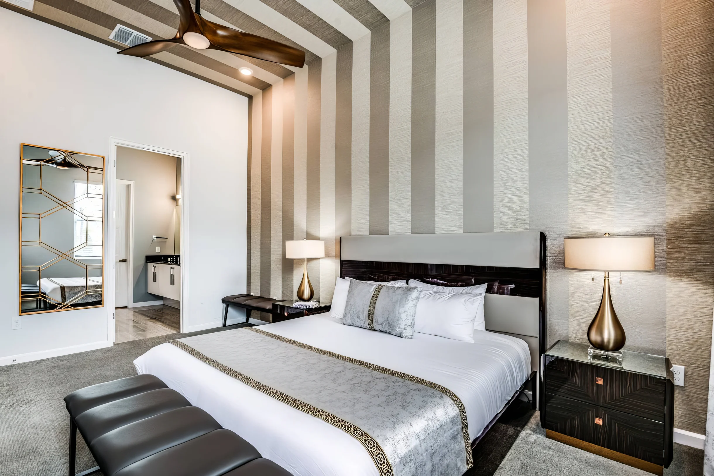 Wander Davenport Halo #42