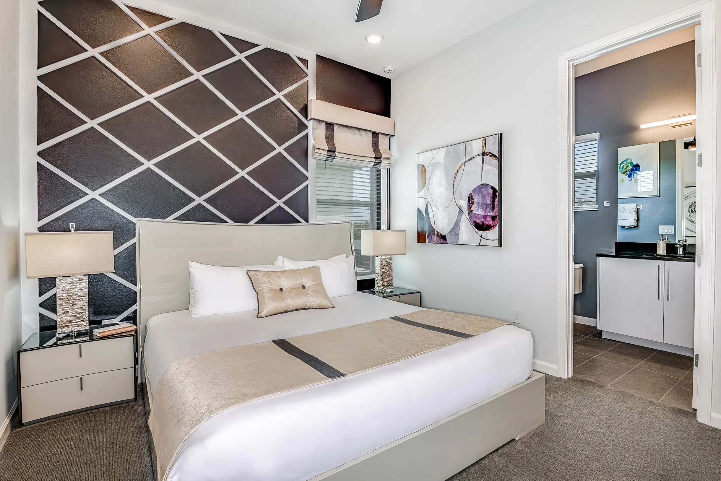 Wander Davenport Halo #24