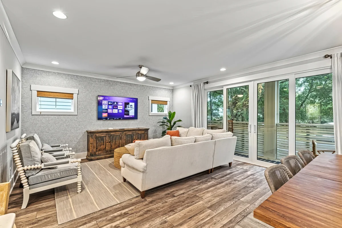 Wander Burkes Beach Retreat #3