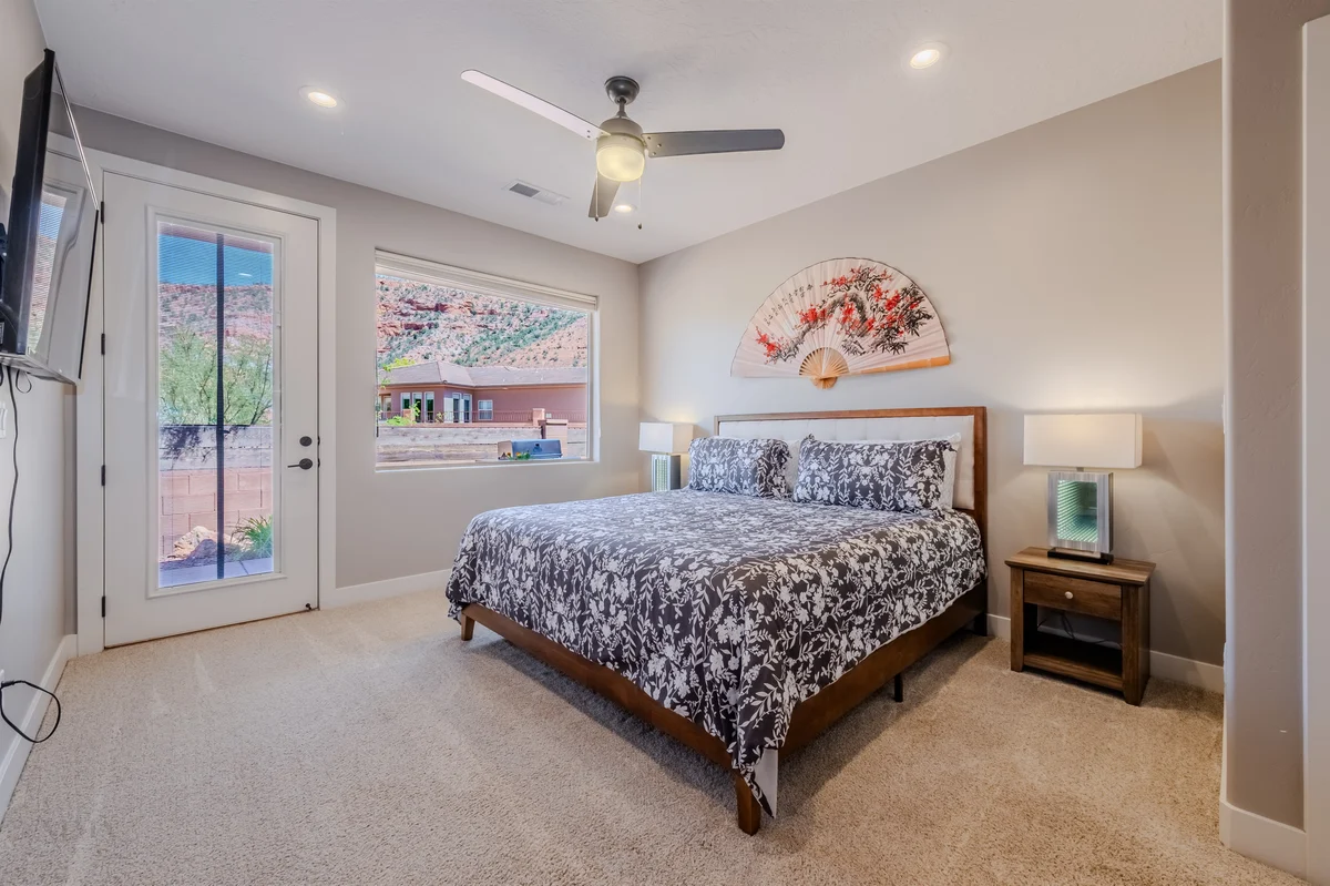 Bedroom 1 image 1