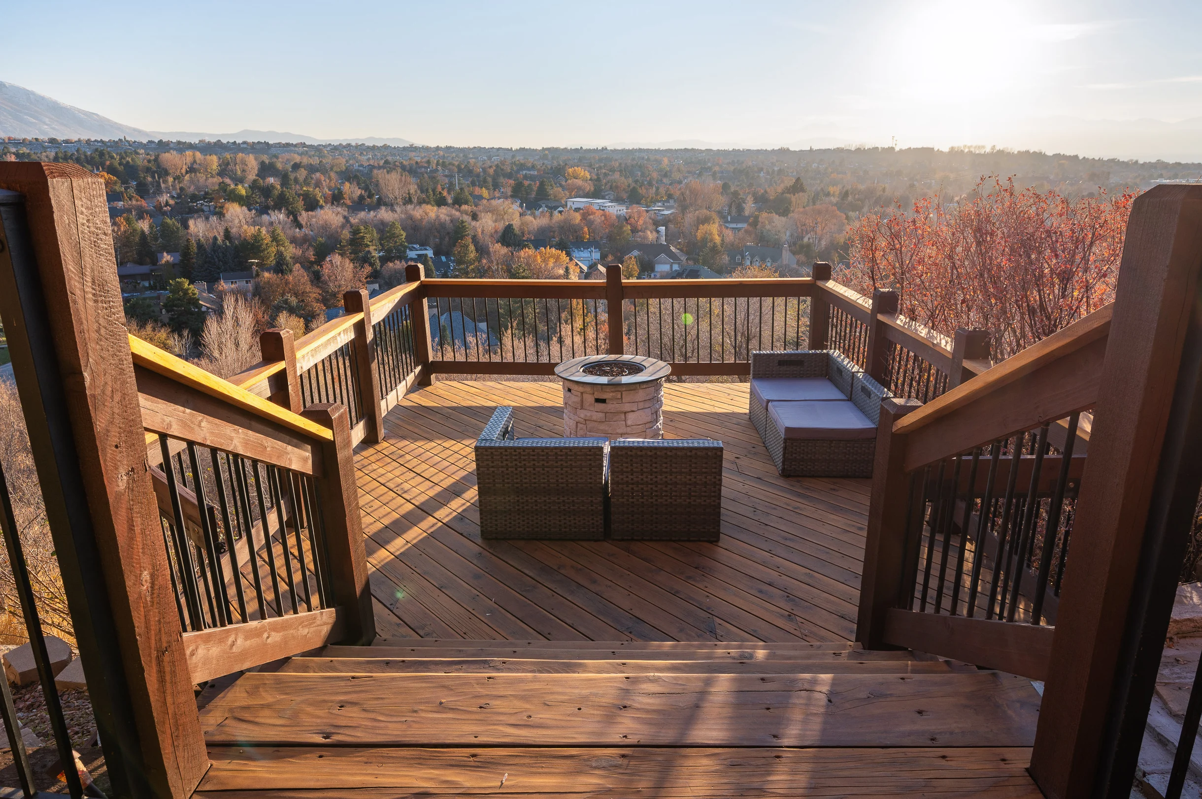 Home in Cottonwood Heights property photo 3