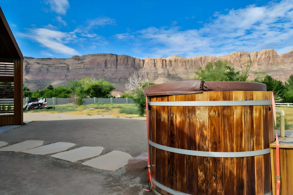 Home in Moab property photo 3