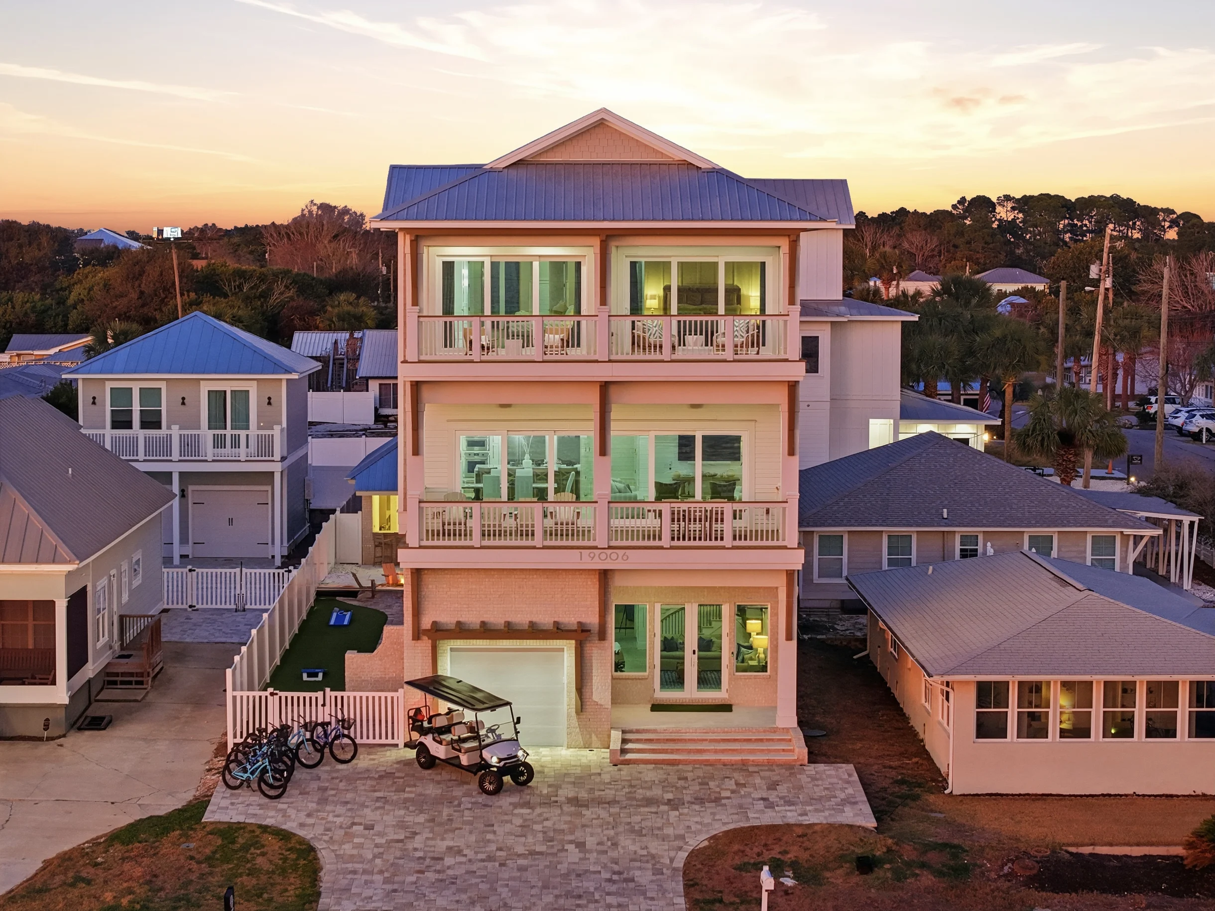 Wander Front Beach Tides #1