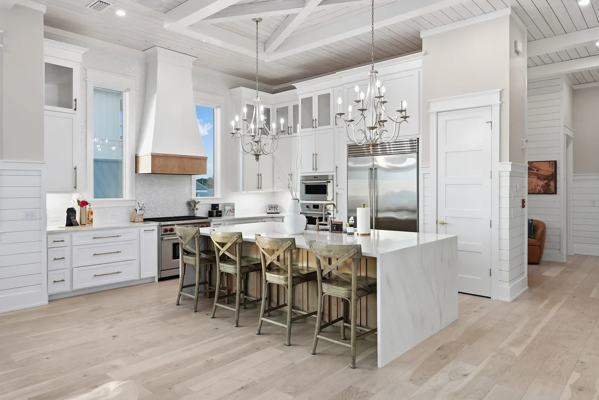 Wander Front Beach Tides