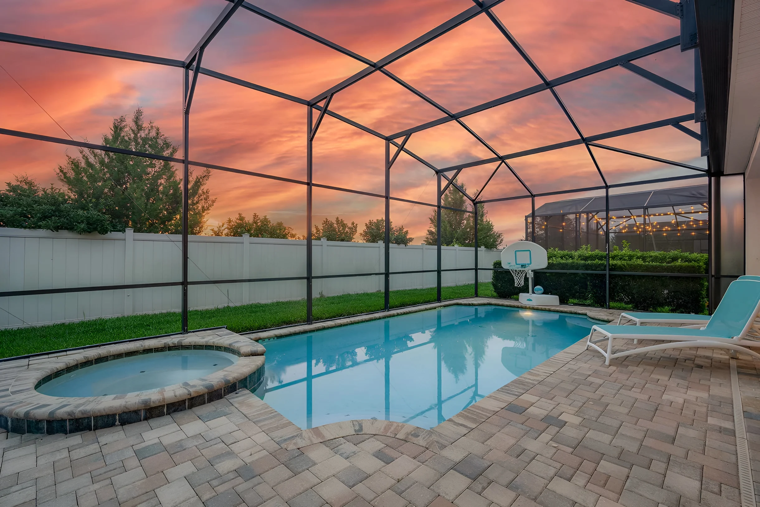 Wander Kissimmee Palm Glow #2