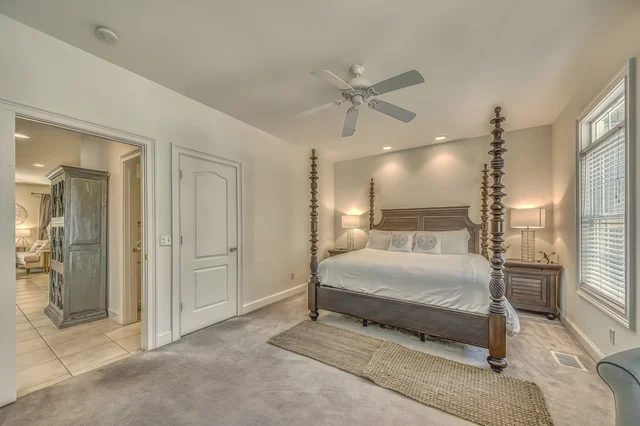 Bedroom 1 image 1