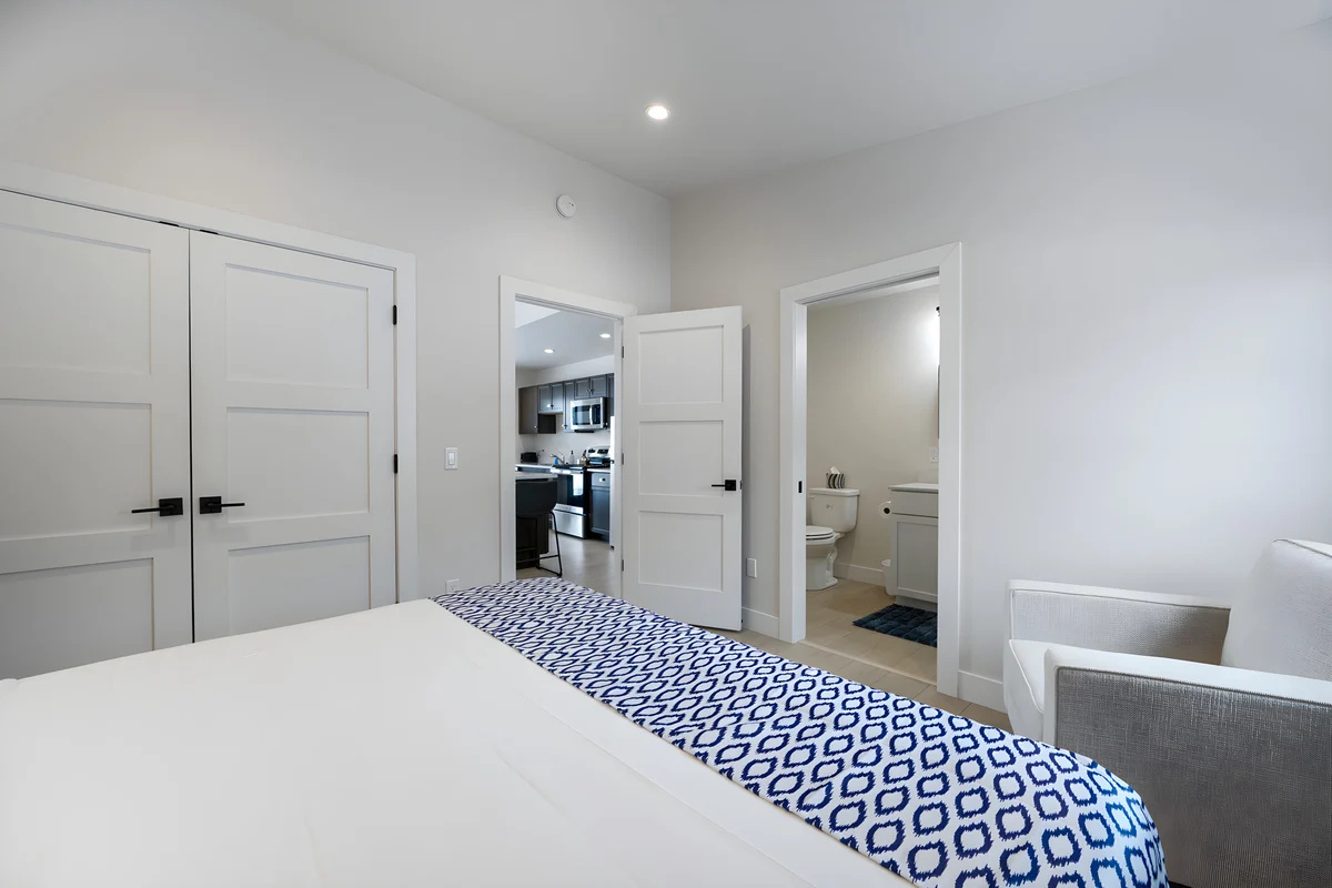 Bedroom 1 image 1