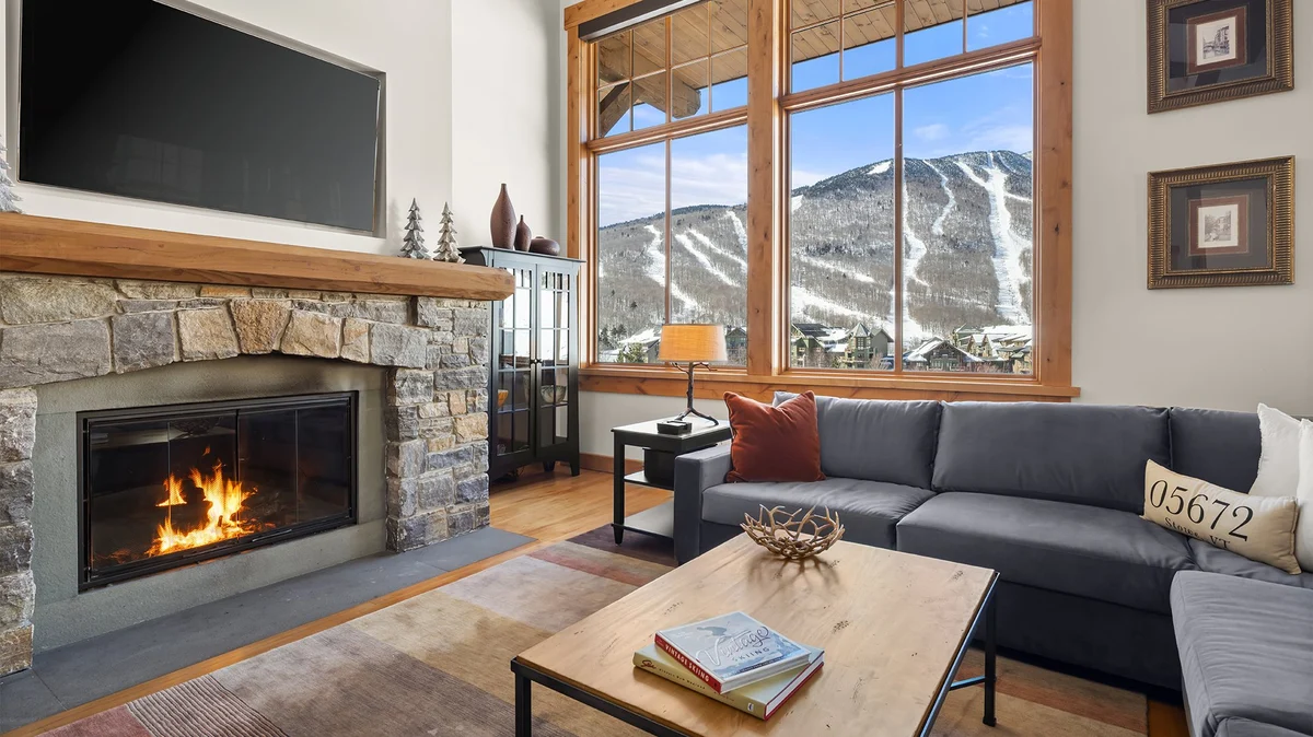 Stowe Globe Mountain Cabin | 4 Bed #41