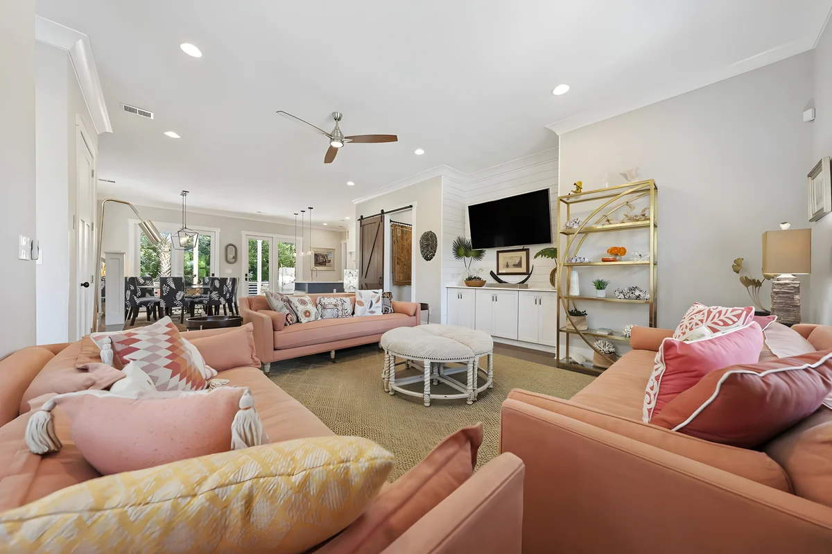 Wander Palms Beach Dunes