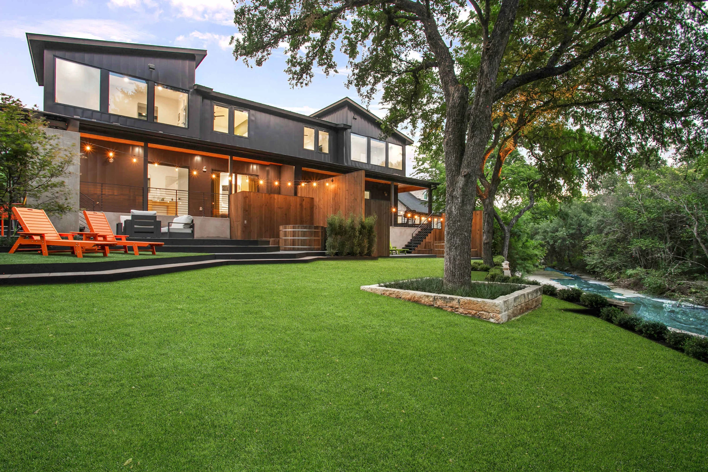 Apartment in Austin property photo 2